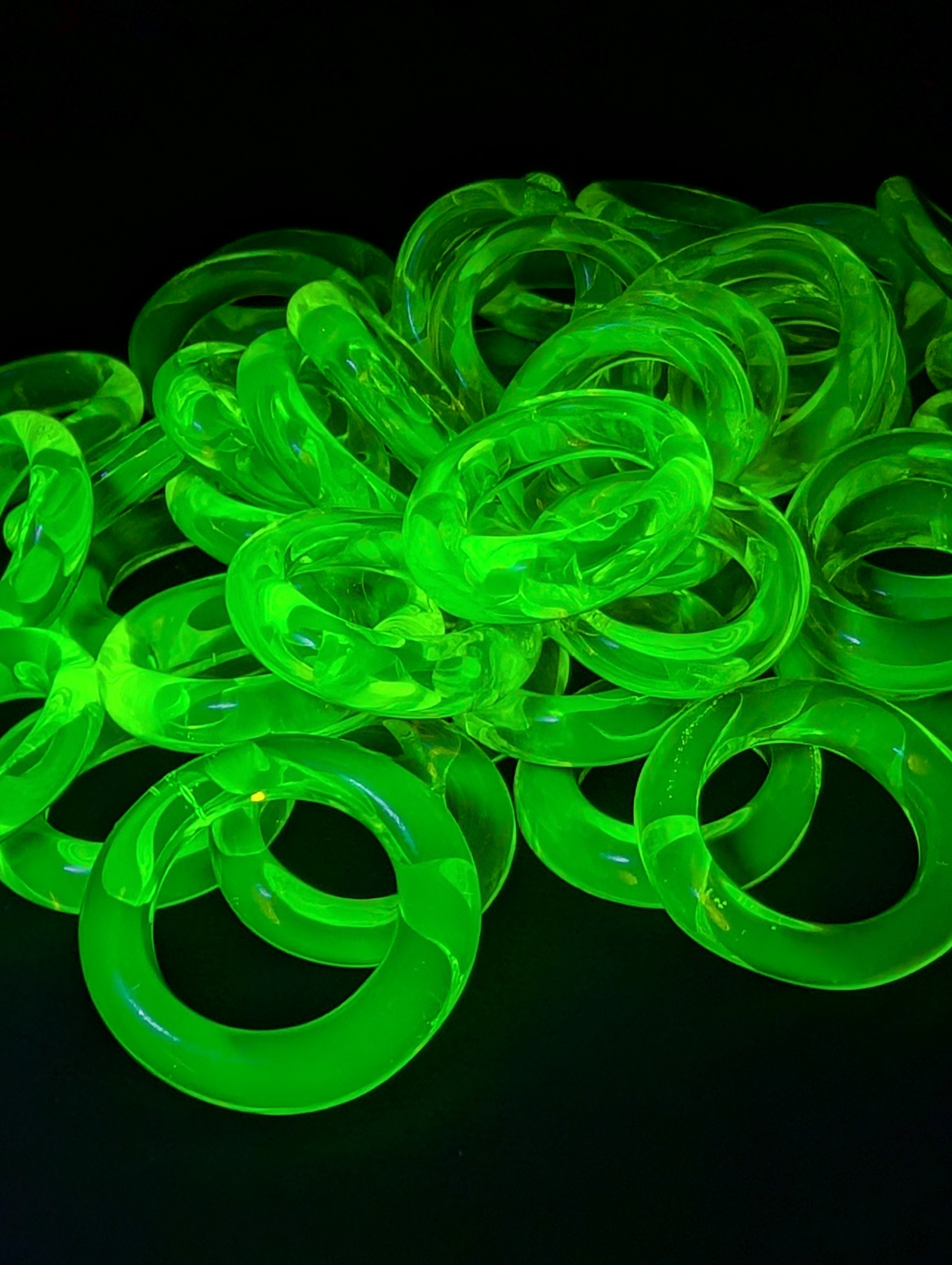 Uranium Glass Ring