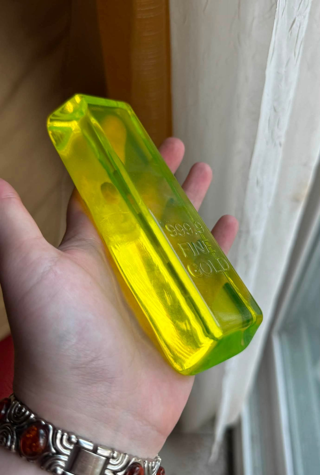 PRE-ORDER URANIUM GLASS GOLD BAR