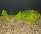 Vaseline glass Hen on Nest