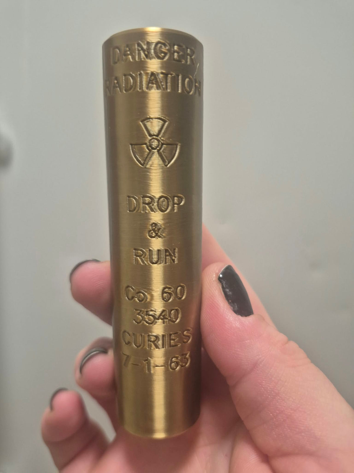 Co-60 ‘Drop & Run’ Historical Source Replica — Inert / Non-Radioactive.
